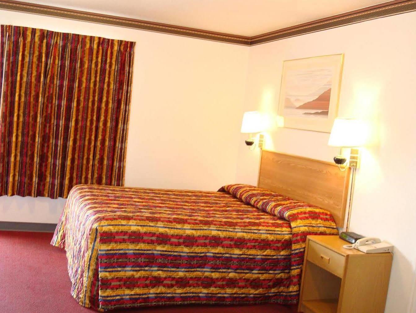 Motel Budget 2*